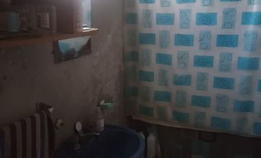 VENTA CASA A RECICLAR CORONEL VIDAL