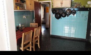 Casa multifamiliar en Villa Ballester