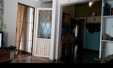 Casa multifamiliar en Villa Ballester