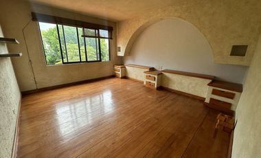 Casa en venta estilo mexicano en Zavaleta