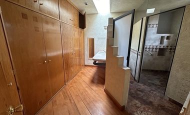 Casa en venta estilo mexicano en Zavaleta