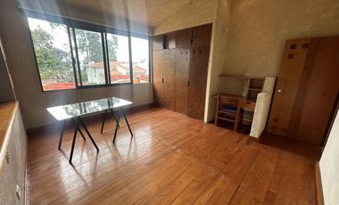 Casa en venta estilo mexicano en Zavaleta