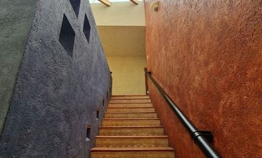 Casa en venta estilo mexicano en Zavaleta