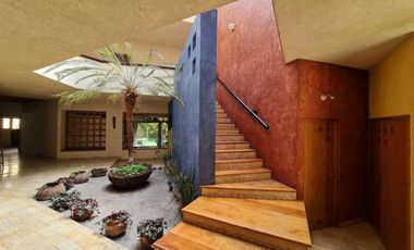 Casa en venta estilo mexicano en Zavaleta