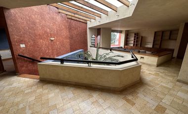 Casa en venta estilo mexicano en Zavaleta