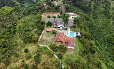finca en venta en via altagracia. Cod V20849