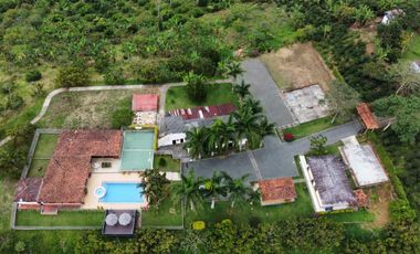 finca en venta en via altagracia. Cod V20849