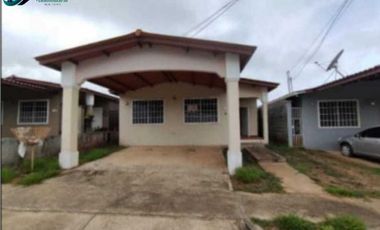 VENDO HERMOSA CASA EN ARRAIJAN BRISAS DEL GOLF 3R