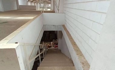 bodega en arriendo en  niquia. Cod A9433157