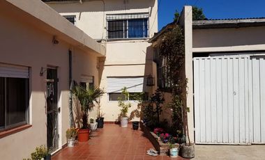 Casa para 2 Familias en venta en Quilmes Oeste