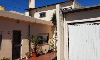 Casa para 2 Familias en venta en Quilmes Oeste