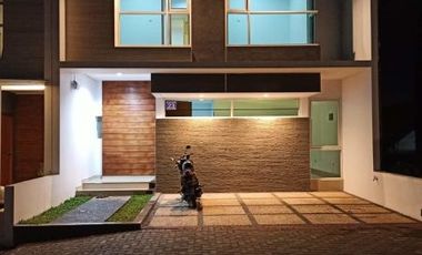 Rumah Baru Sewa 2 Lantai di Cluster Djunjunan Residence no 23 Pasteur Bandung