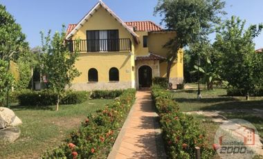 VENTA CASA CAMPESTRE - DON JACA