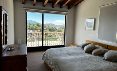 RENTA TOWN HOUSE CON VISTA AL LAGO