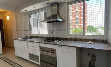 VENTA DPTO 3 AMBIENTES CON DEPENDENCIA DE SERVICIO. QUILMES CENTRO