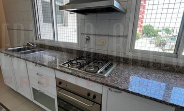 VENTA DPTO 3 AMBIENTES CON DEPENDENCIA DE SERVICIO. QUILMES CENTRO