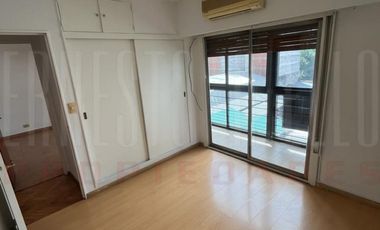 VENTA DPTO 3 AMBIENTES CON DEPENDENCIA DE SERVICIO. QUILMES CENTRO