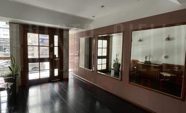 VENTA DPTO 3 AMBIENTES CON DEPENDENCIA DE SERVICIO. QUILMES CENTRO