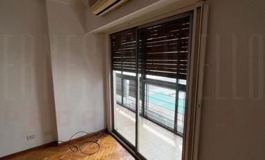 VENTA DPTO 3 AMBIENTES CON DEPENDENCIA DE SERVICIO. QUILMES CENTRO