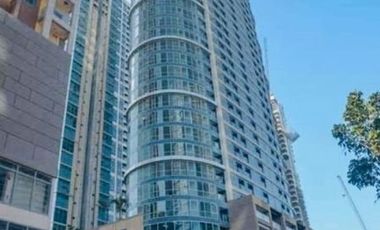 Park Avenue 1 Bedroom with Balcony 39 sqm near to Uptown Mall, Rockwell, Ortigas Centre, SM Megamall