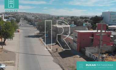 #VentaRUKAN | DUPLEX (Consultorio + Dpto.) | Barrio GENERAL PAZ | Calle DON BOSCO | Caleta Olivia.- (APTO CREDITO HIPOTECARIO)