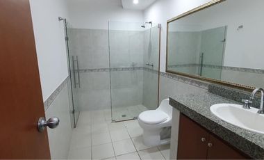 casa en arriendo/venta en caobos. Cod V3289
