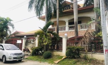 Spacious House with 4 Bedroom for Sale in Balibago Angeles City Near SM Clark