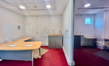 ARRIENDO OFICINA CON SALA (CAJA FUERTE), LO BARNECHEA FRENTE PORTAL DEHESA