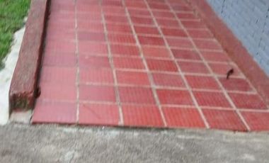 VENDO O CAMBIO ESTA CASA FINCA EN BARBOSA ANTIOQUIA.