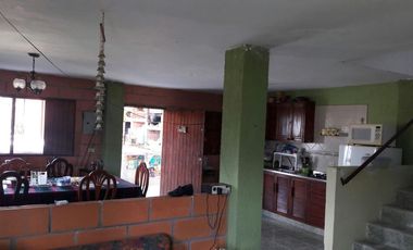 VENDO O CAMBIO ESTA CASA FINCA EN BARBOSA ANTIOQUIA.