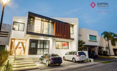 Casa de lujo moderna con jardín fracc. Olivos residencial, zona real.