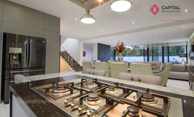 Casa de lujo moderna con jardín fracc. Olivos residencial, zona real.