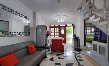 casa en venta en la pinuela. Cod V27746