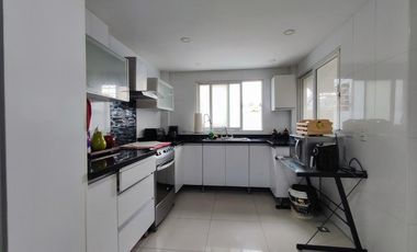 casa en venta en la pinuela. Cod V27746