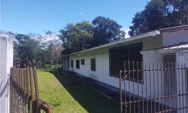 VENDO CASA Y 2160M2 TITULADO POTRERILLOS