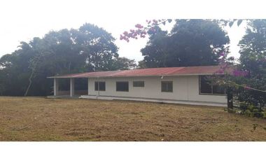 VENDO CASA Y 2160M2 TITULADO POTRERILLOS