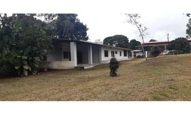 VENDO CASA Y 2160M2 TITULADO POTRERILLOS