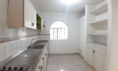 comercial (casa para comercio) en arriendo en flora. Cod A3422