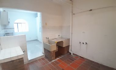 comercial (casa para comercio) en arriendo en flora. Cod A3422