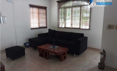 Se vende hermosa casa amoblada con finos acabados! Negociable