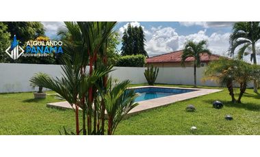 Se vende hermosa casa amoblada con finos acabados! Negociable