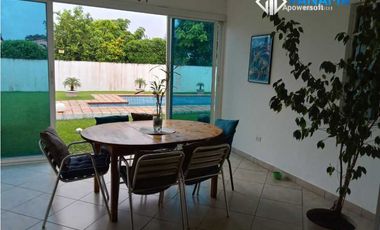 Se vende hermosa casa amoblada con finos acabados! Negociable