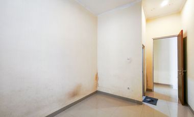 Rumah 13 Menit ke Mal Ciputra Cibubur SHM Dibantu KPR J-40309