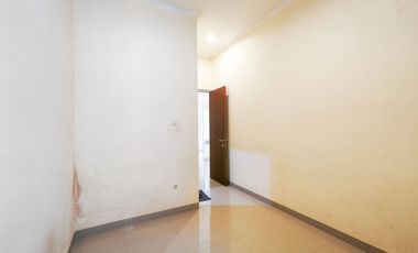 Rumah 13 Menit ke Mal Ciputra Cibubur SHM Dibantu KPR J-40309