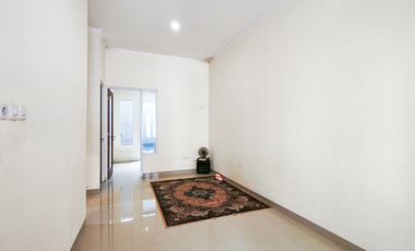 Rumah 13 Menit ke Mal Ciputra Cibubur SHM Dibantu KPR J-40309