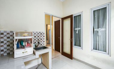 Rumah 13 Menit ke Mal Ciputra Cibubur SHM Dibantu KPR J-40309