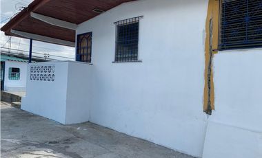 VENTA TERRENO PARQUE LEFEVRE