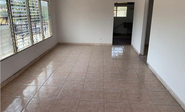 VENTA TERRENO PARQUE LEFEVRE