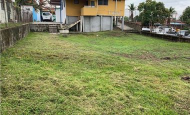 VENTA TERRENO PARQUE LEFEVRE