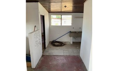VENTA TERRENO PARQUE LEFEVRE